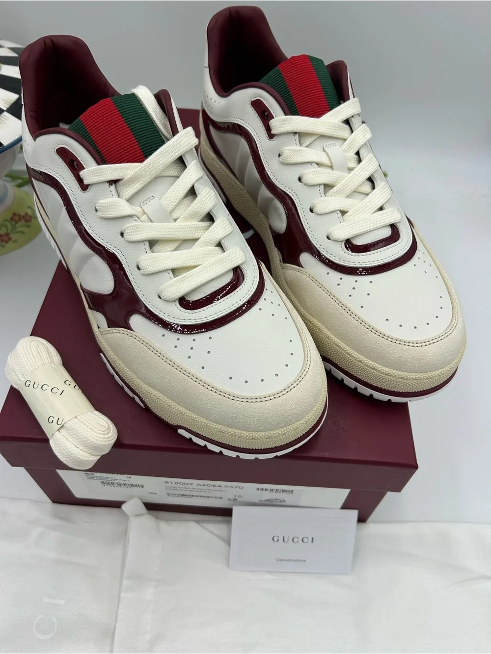 Men's Gucci re-Web leather sneakers with red accents size 10 fits 10.5 US